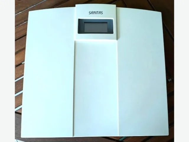 Цифровые напольные весы Sanitas SPS06