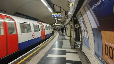 Лондонское метро не будет работать в новогоднюю ночь