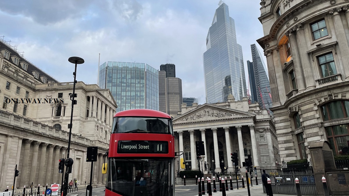 London brussels. Работа в Лондоне.