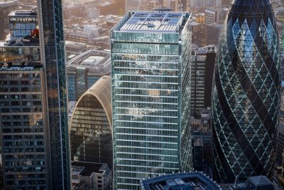 Лондонский небоскреб 100 Bishopsgate может стать самым дорогим офисным блоком в Великобритании — он выставлен на продажу за 1,8 миллиарда фунтов.
