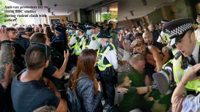 Протестующие против вакса пытаются штурмовать студии Би-би-си во время ожесточенного столкновения с полицией