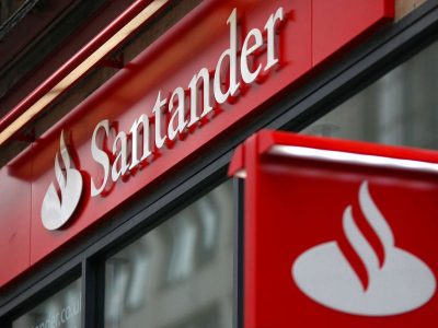 Банк Santander выплатил 130 миллионов фунтов стерлингов за ошибку на Рождество