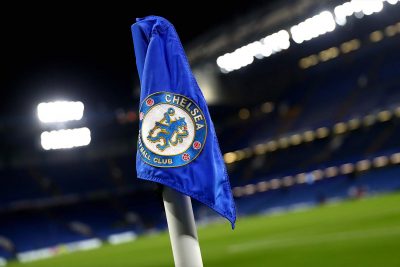 Владелец нефтехимического гиганта Ineos Джим Рэтклифф сделал предложение о покупке футбольного клуба Chelsea общей стоимостью ₤4,25 млрд.