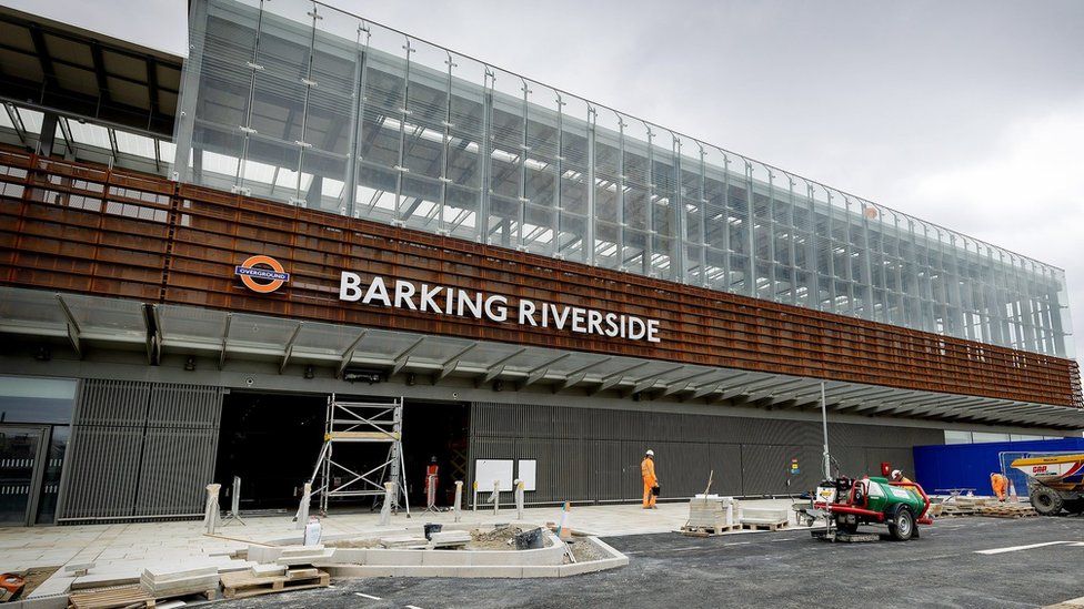 Новая станция метро в Лондоне Barking Riverside