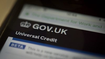 Стоимость мошеннических претензий Universal Credit (UC) в Северной Ирландии почти удвоилась