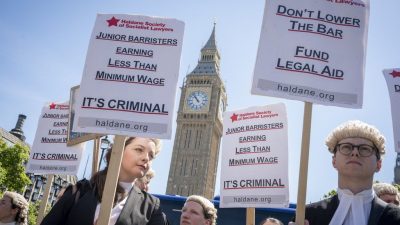 Адвокаты по уголовным делам в Англии и Уэльсе объявили тотальную забастовку с 5 сентября