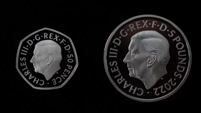 Были обнаружены новые монеты с портретом короля Карла 
