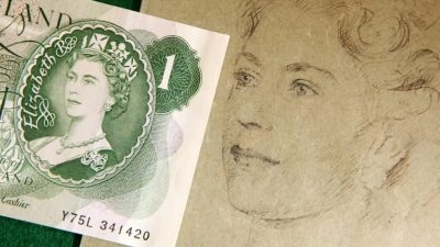 Королевский ребрендинг - монеты, банкноты, паспорта Великобритании с новым изображением.
