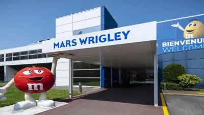 Фабрику Mars Wrigley оштрафовали после того, как двое рабочих упали в шоколадный чан