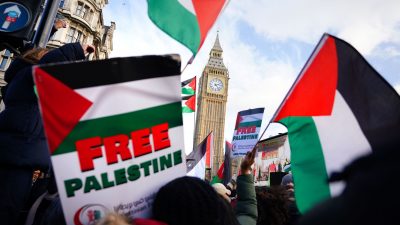 Пропалестинские протесты превращают Лондон в "запретную зону для евреев".